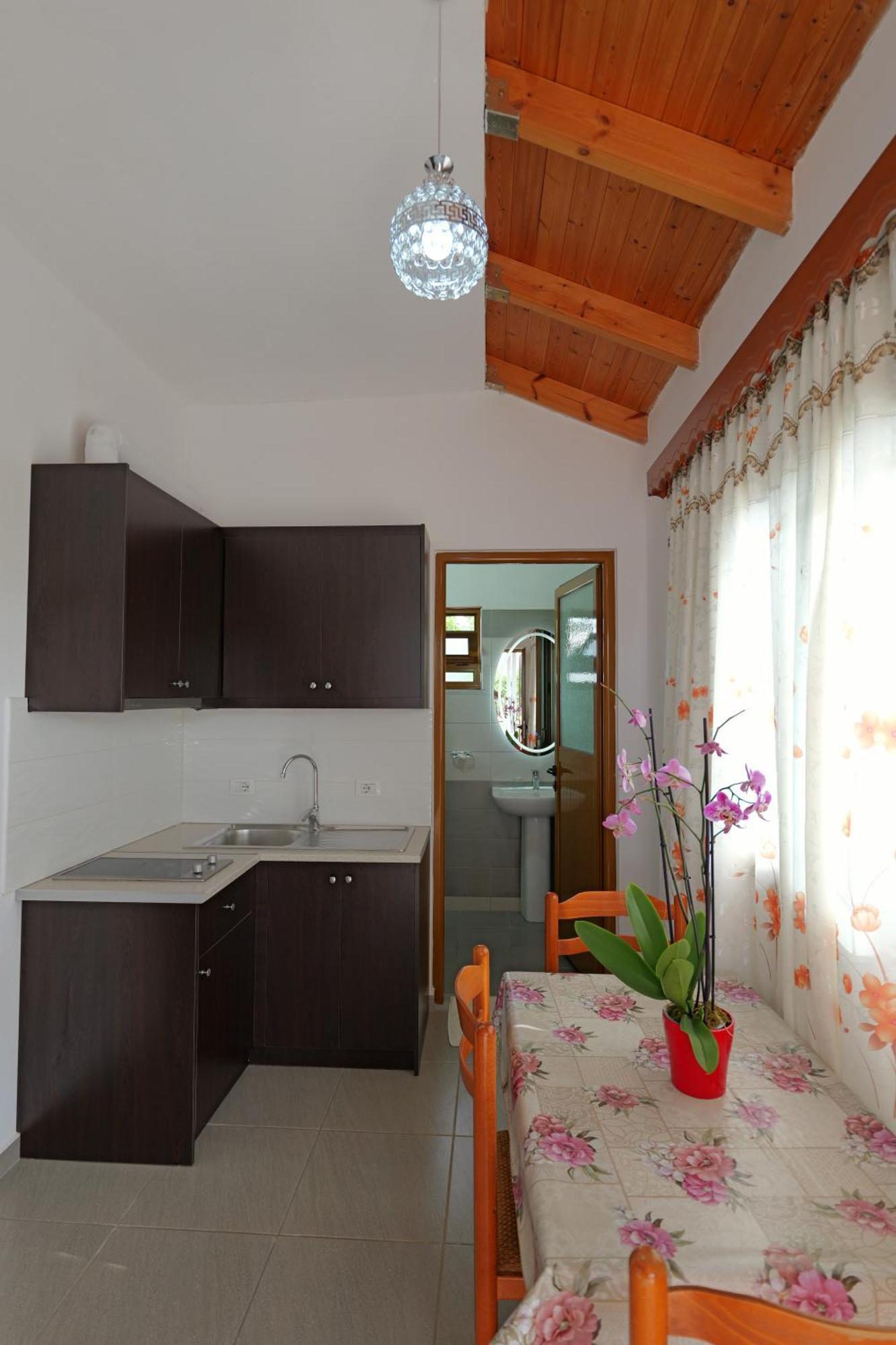 Brahimi Guest House Ksamil Exterior foto