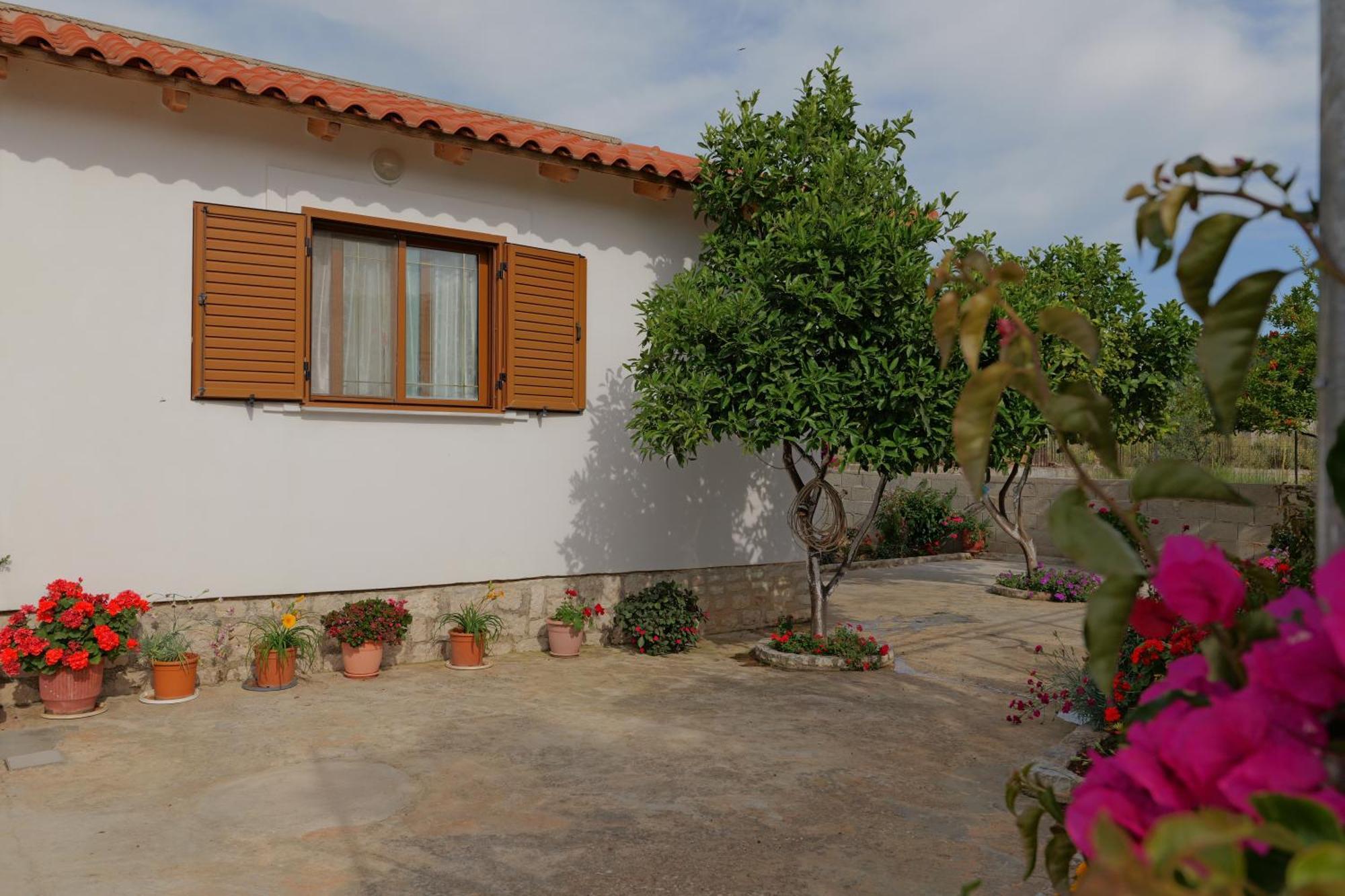 Brahimi Guest House Ksamil Exterior foto